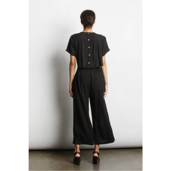 Mod Ref Black Kai Short Sleeve Wide Leg Jumpsuit Back Button Minimalist Pocket - Picture 4 of 10